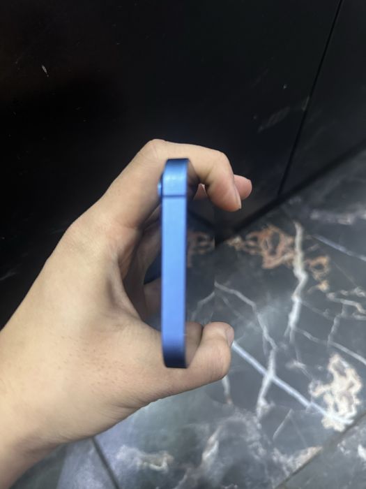 Айфон 13 128/89 в идеале