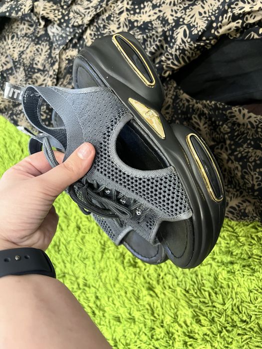 Все вещи, обувь 1500тг