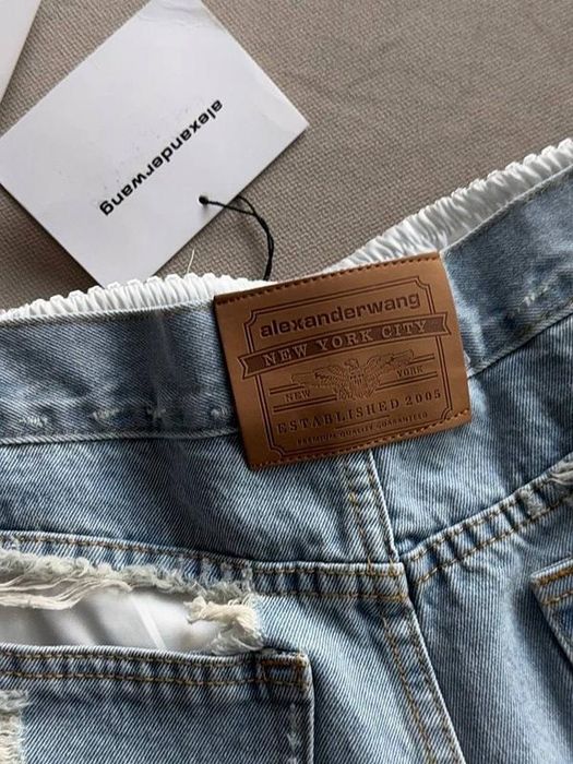Къси панталонки alexander wang gucci