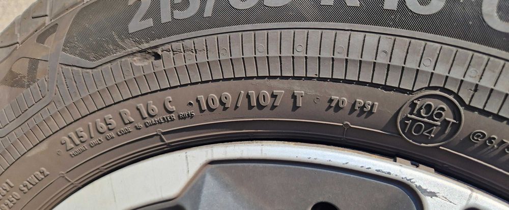 4 anvelope vara Continental DOT 2024 - pentru dubă 600 lei