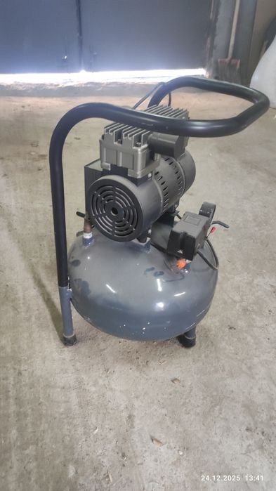 Медицинский компрессор