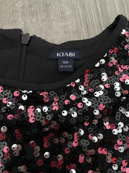 Rochie cu paiete Kiabi pt.10 ani