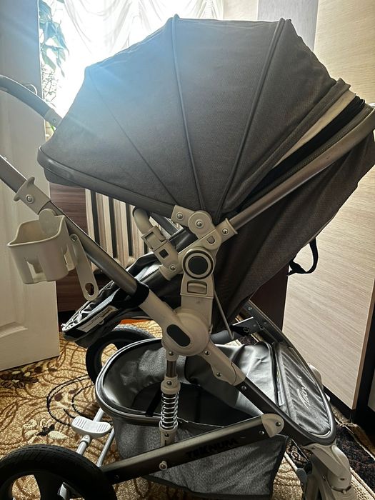 Коляска в идеальном состоянии