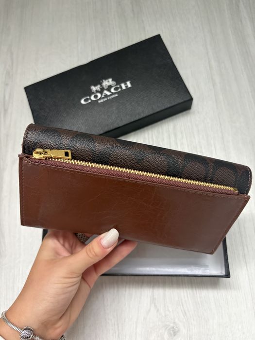 Portofel Coach nou