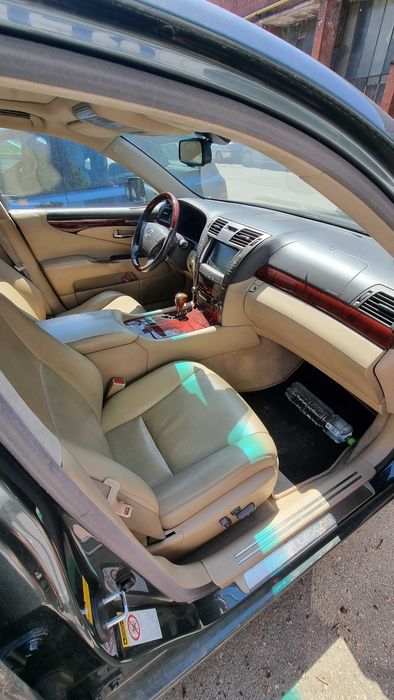De vanzare Lexus LS 600H