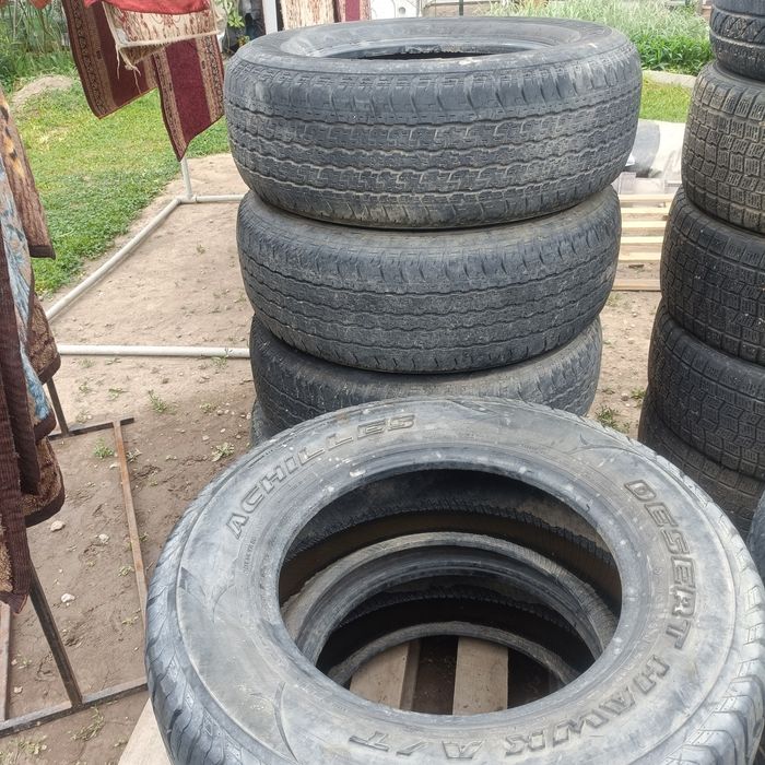 Продам бу шины 265/65R17