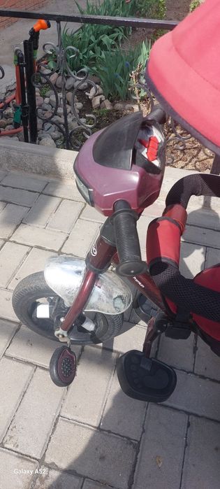 Продам велосипед для малышей.