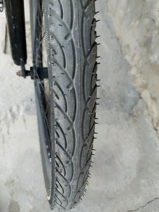 Velosiped sotiladi 26 razmer raketa yurishi