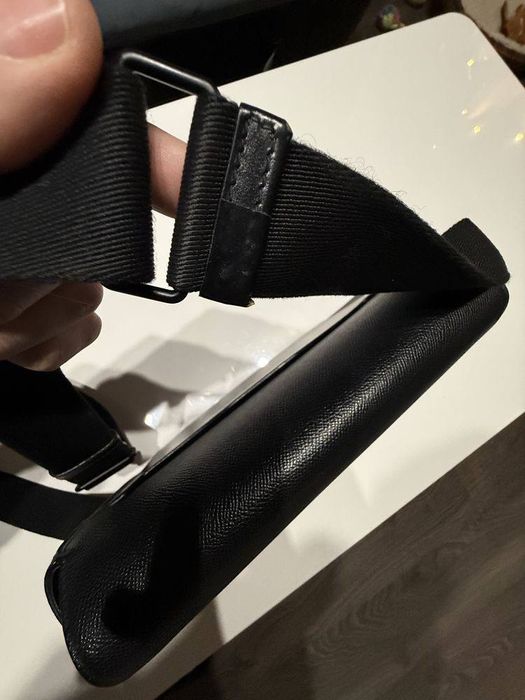 Чанта от естествена кожа Burberry