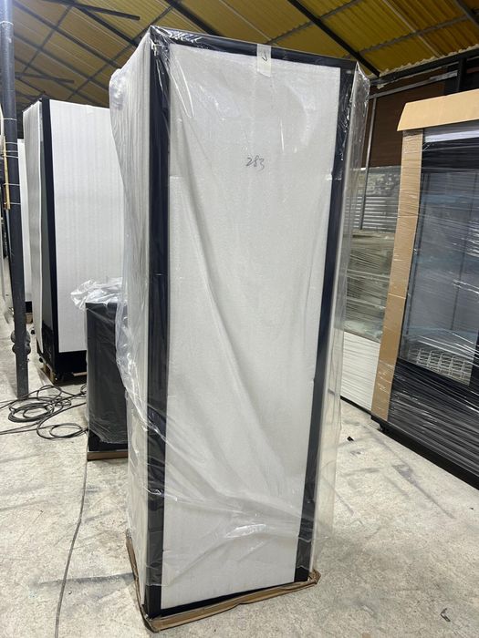 Vitrina frigorifica pentru doze suc/ bere/apa