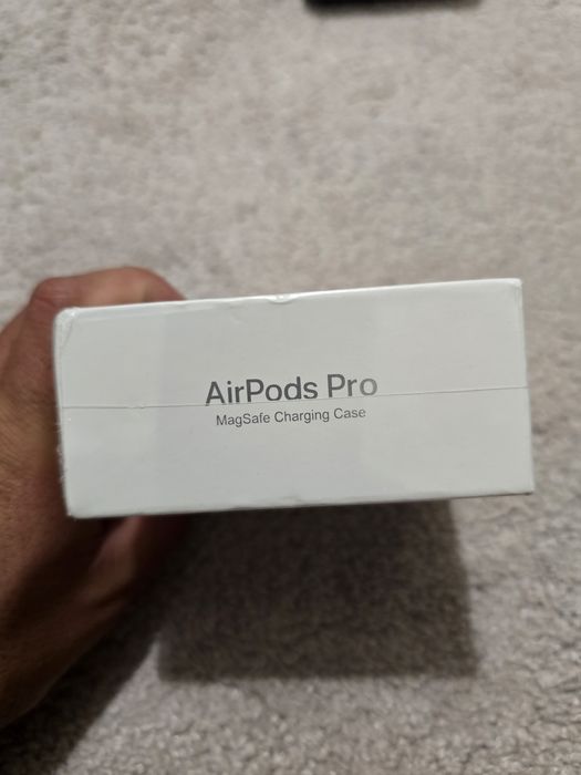 Casti air pods pro