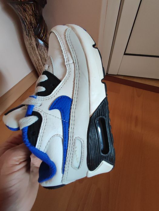 Маратонки Nike air max uk 12.5 eur 31