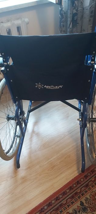 Инвалидная коляска