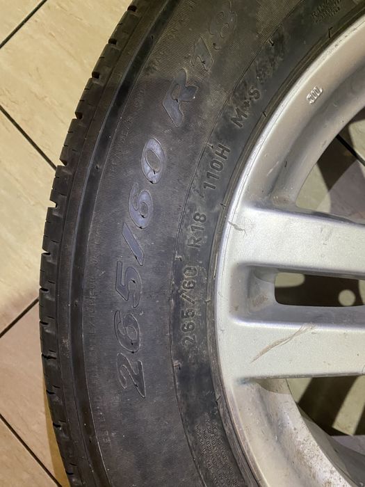 Продам запаску на тайота прадо 150