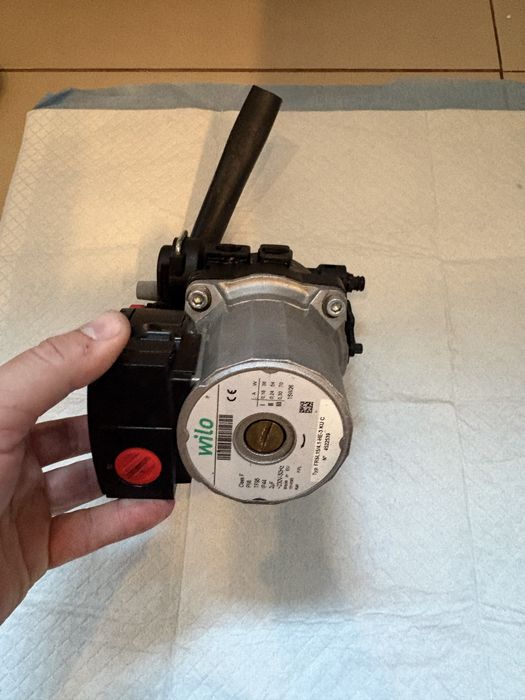 Pompa wilo centrala ferroli Domina 24kw