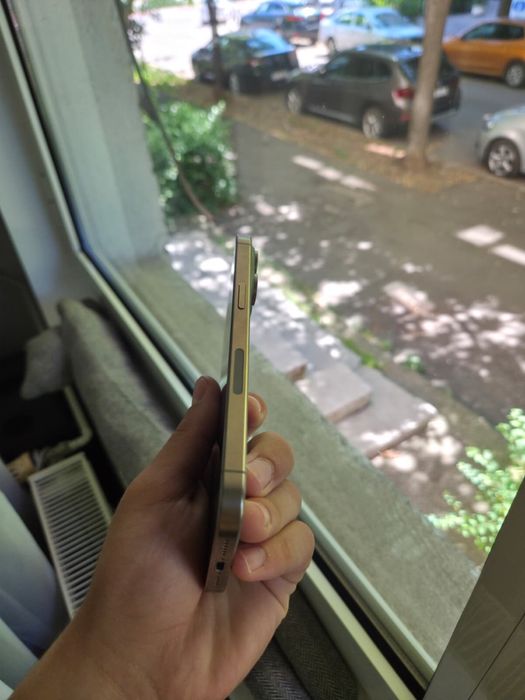 iPhone 15 Pro Max de America