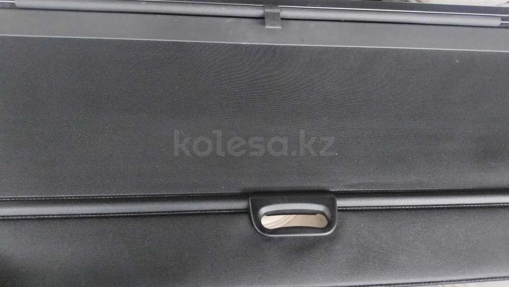 полка\шторка bmw x5 e70