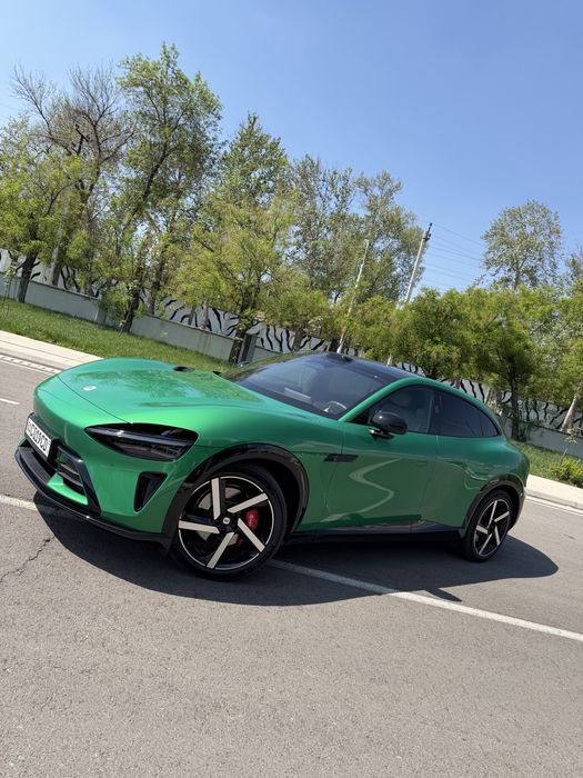 Xiaomi : Mi SU 7 Max  Цвет бомба