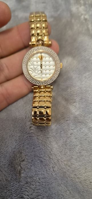 Ceas Versace proveniență Franta