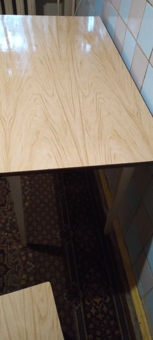 Стол для кухни обеденный