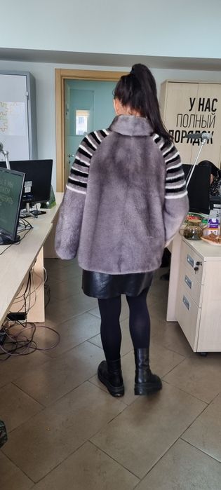 Шикарная шубка автоледи