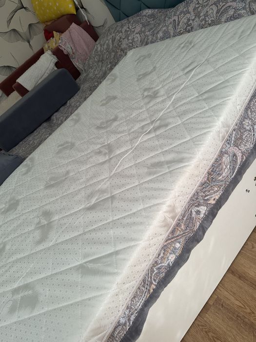 Продается детсктй матрас