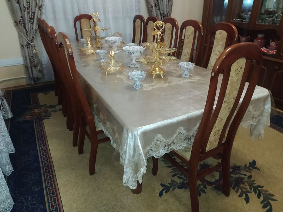 Stullar sotiladi 12 dona xolati yaxwi