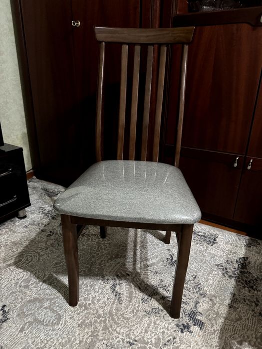 Стулья для зала или гостиной