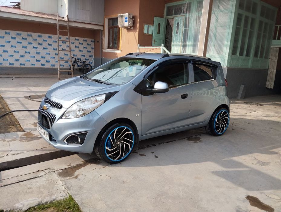 Gelik still diska sotiladi