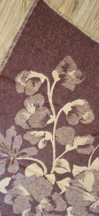 Ново двулицево вълнено одеало 190/160