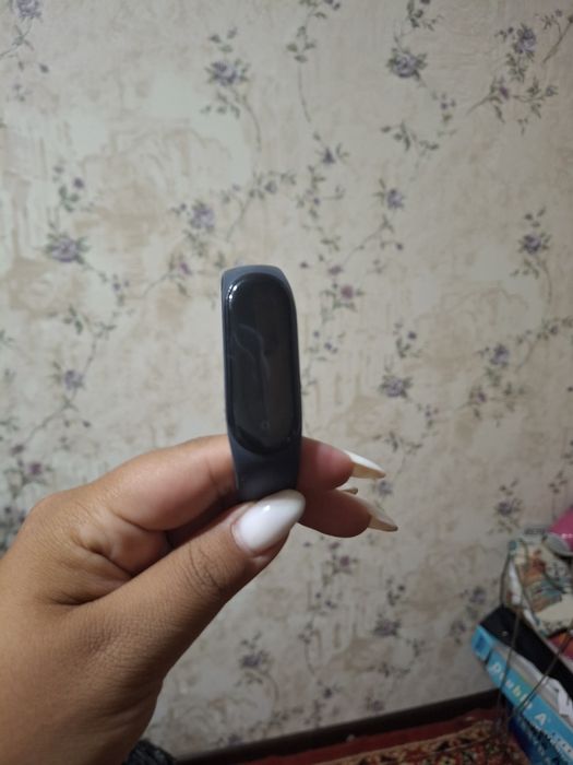 MI Band 5 smartwatch