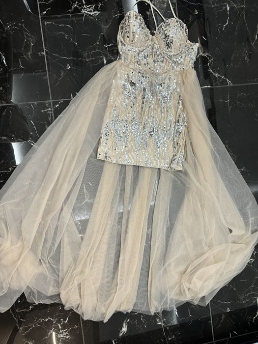 Официална дамска рокля