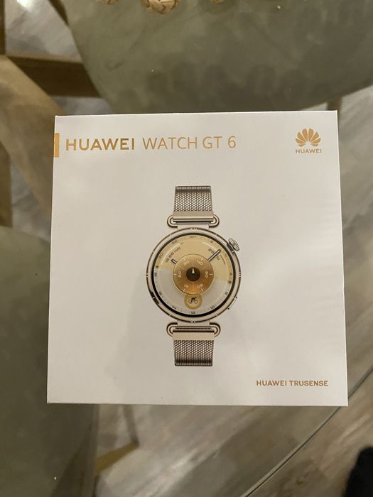 Часовник Huawei GT 6 Gold