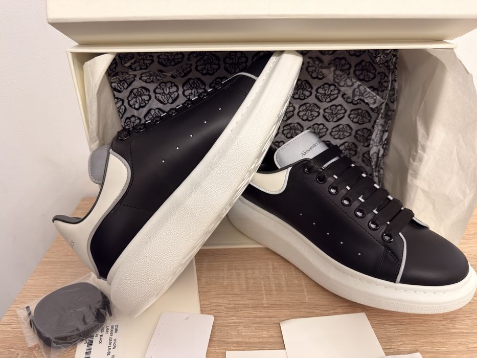 ! Reducere ! Adidasii alexander Mcqueen negrii reflective