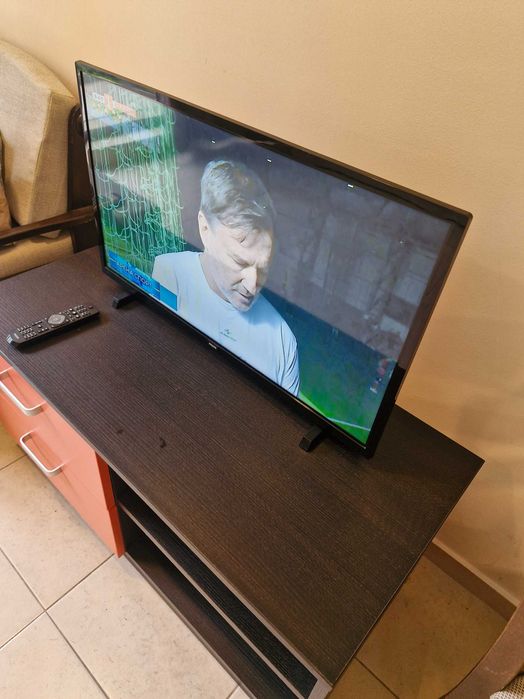 Продава се телевизор Philips 32 инча