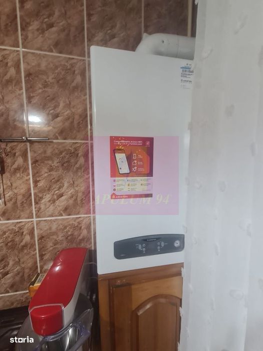 Apartament cu 3 camere de vanzare in Campina - Zona Cuza