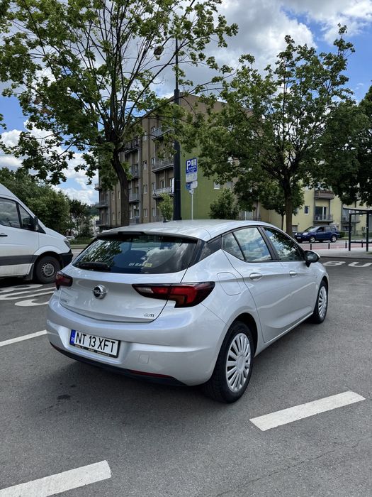 Opel Astra K E6