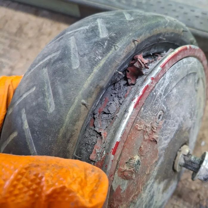Reparatii biciclete si trotinete