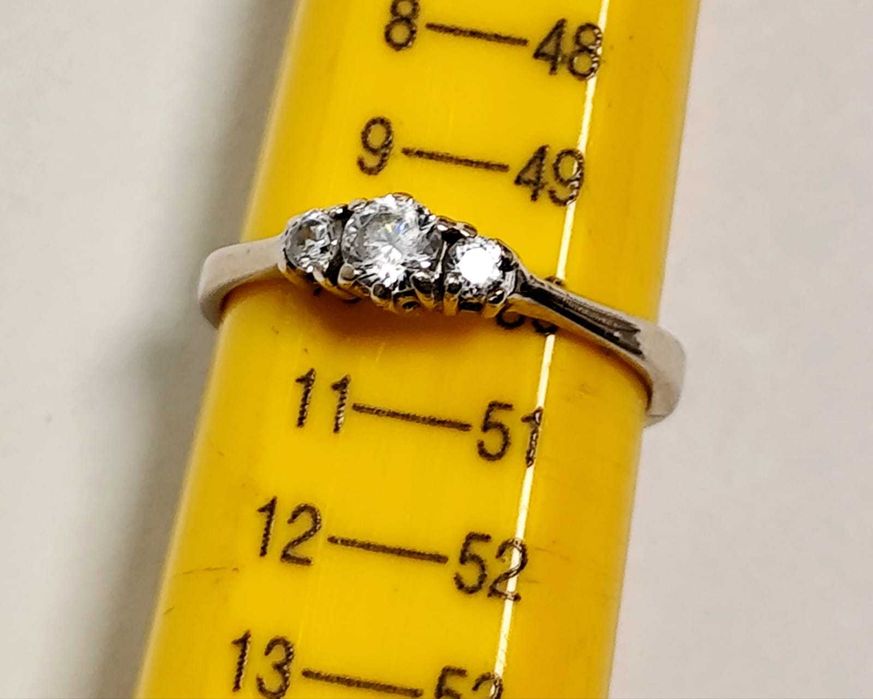 (AG 35) Inel aur alb 18K 2.14gr b.31584 / 1082 Lei  Garantie 2 ani!