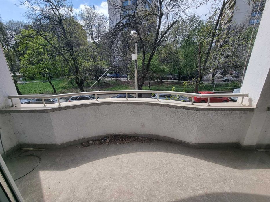 Продава се Тристаен апартамент в София, Стрелбище - 120 кв.м за 2750 €/кв.м - Снимка #3