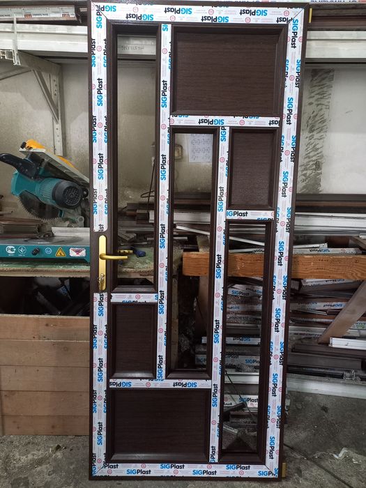 Tâmplărie pvc și al