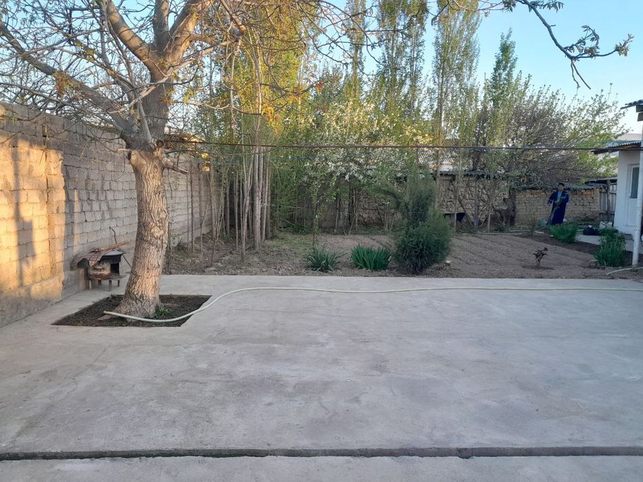 Участка сотилади 5сотих