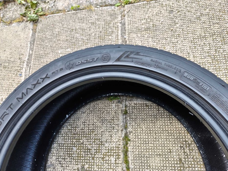 Летни гуми 19 ' цола DUNLOP 225  / 45/ R19 4 броя