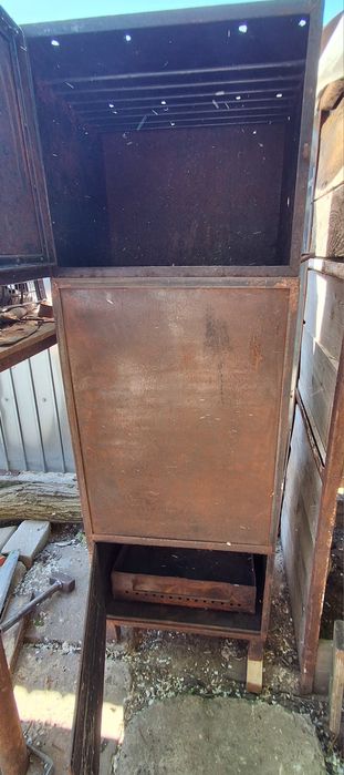 Afumatoare metalica solidă ideala ptr carne peste carnati slanina si alte preparate de casa