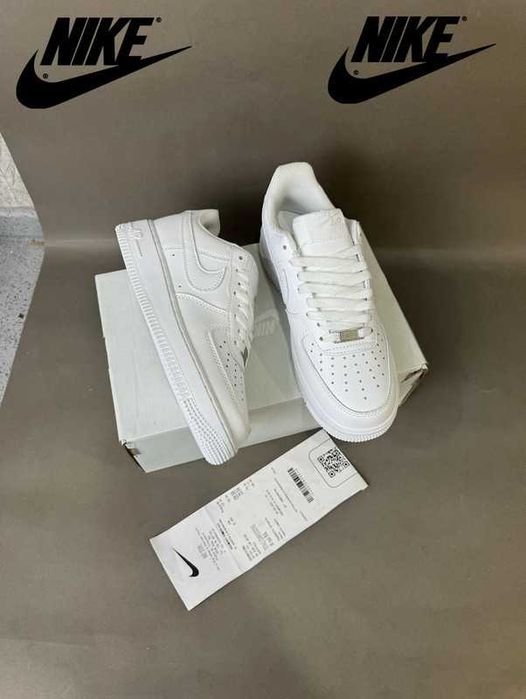 Nike Air Force 1 Low '07 Alb Mărimea 45