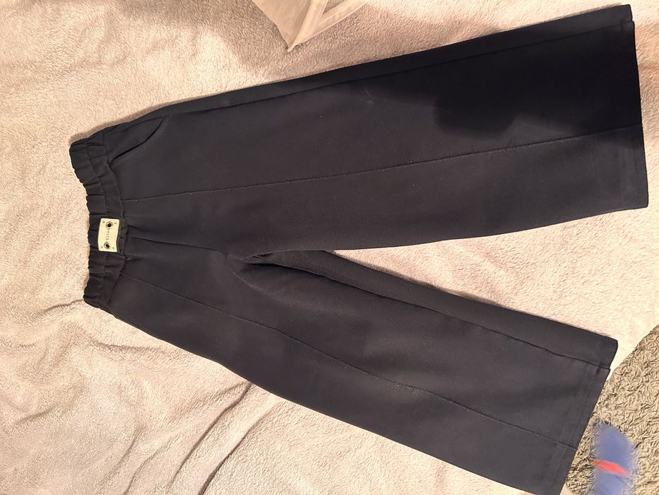 Продам школьнве брюки