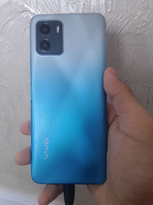 Продается Vivo Y15  за 35k