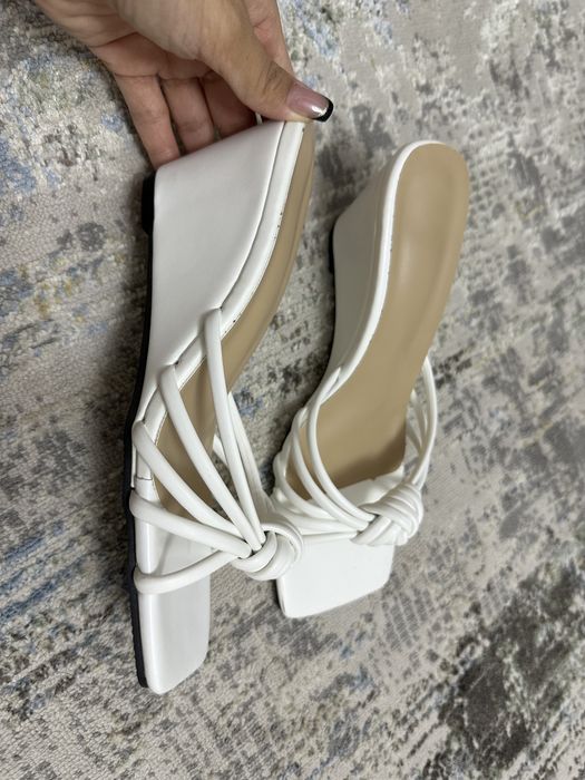 Женская обувь, новая