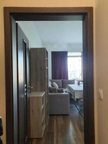 Дава се под наем Тристаен апартамент в Бургас, Зорница - 100 кв.м за 1224 € - Снимка #6