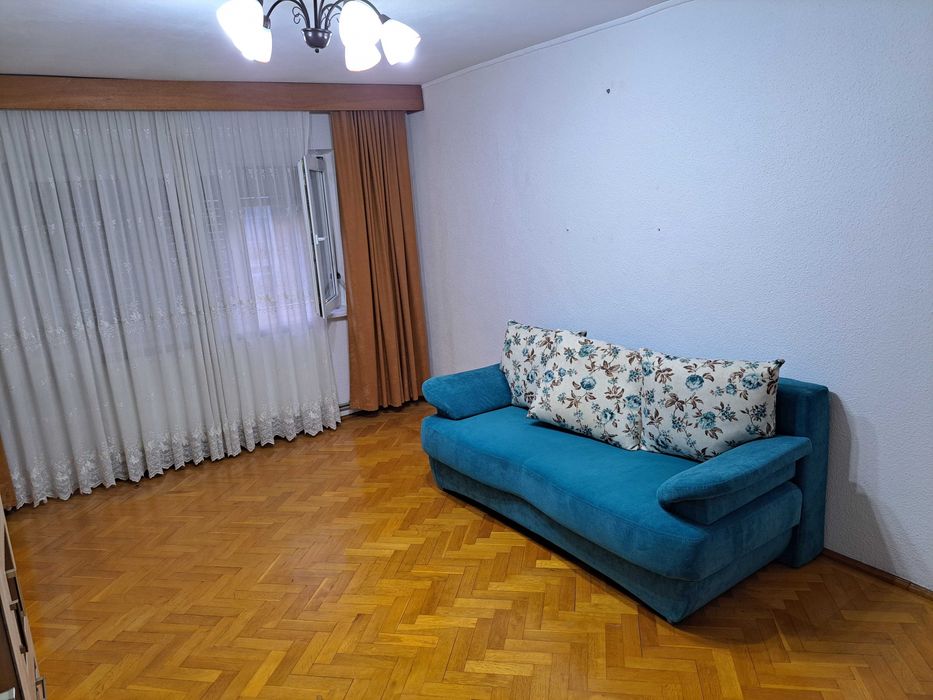 Inchiriez apartament 2 camere